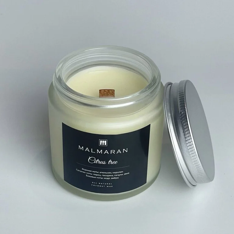Свечи в светлой банке Malmaran